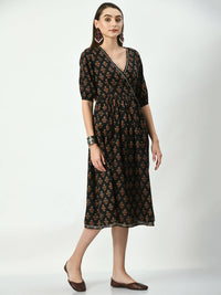 Thumbnail for Myshka Women's Black Empire Printed Dress - Distacart