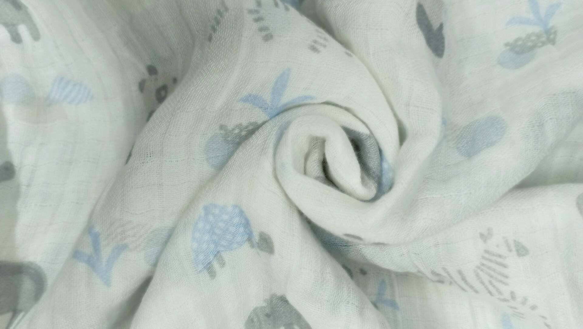 Kindermum Organic Cotton Muslin Swaddle Blanket 100 Cm X 100 Cm - Set Of 2 - Jungle Safari And Tiny Animals - Distacart
