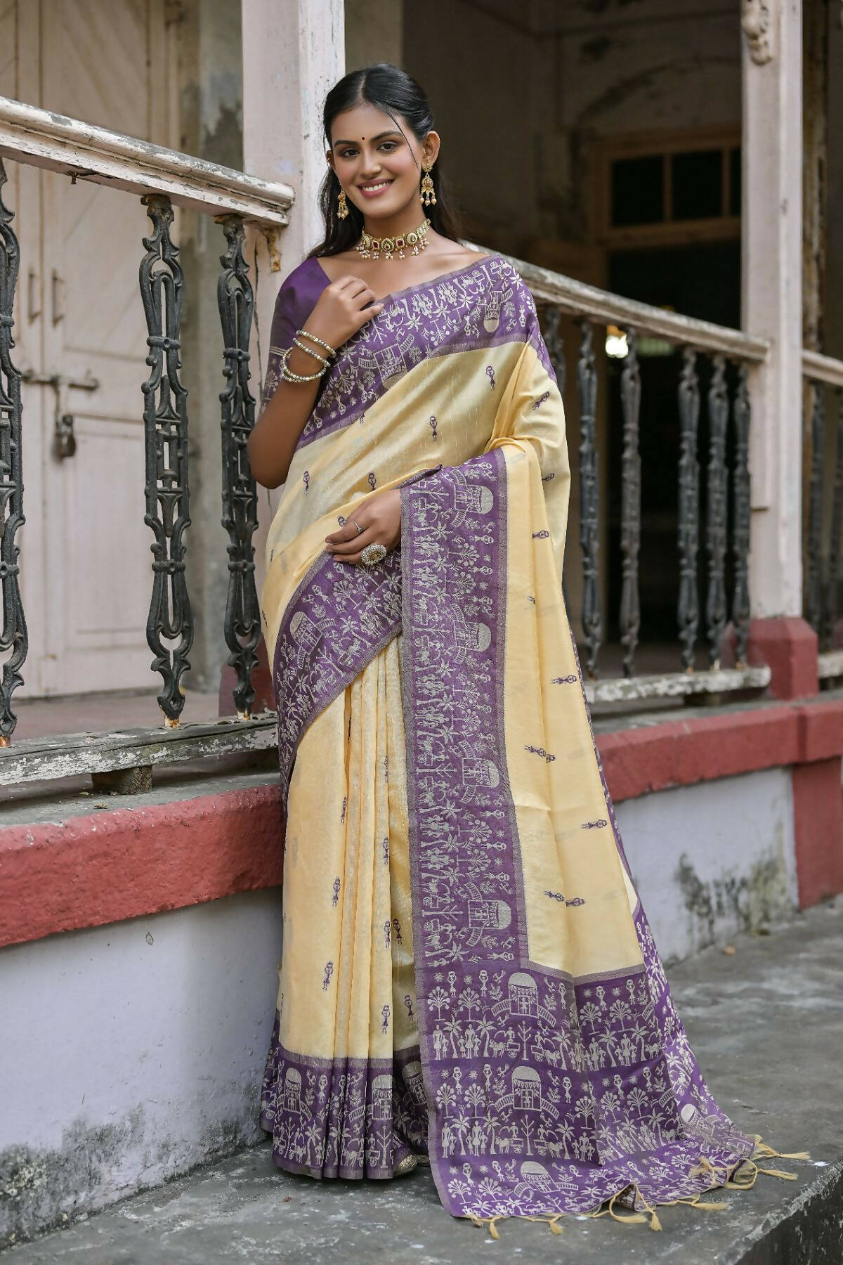 Vishnu Weaves Women's Wine Handloom Raw Silk Woven Saree with Blouse - Distacart
