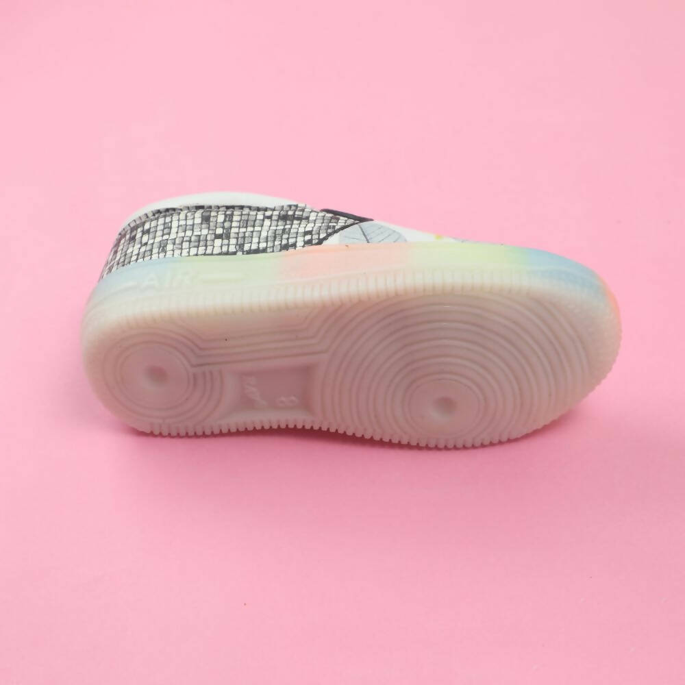 Tiny Bugs Girls Leaf Printed Slip Ons Sneakers - White - Distacart