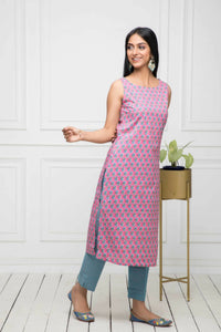 Thumbnail for Myshka Women Pink Solid Cotton Straight Round Neck Kurtas - Distacart