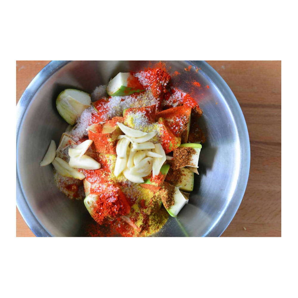 Madhur Pure Andhra Garlic Mango Pickle