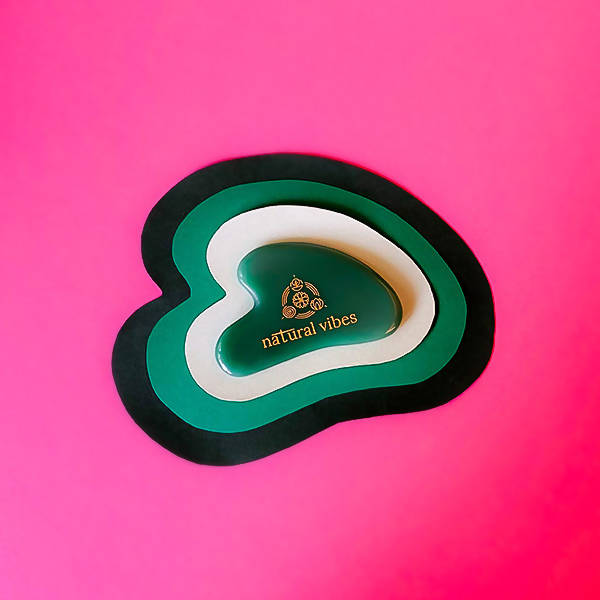 Natural Vibes Jade Gua Sha with Free Gold Beauty Elixir Oil - Distacart