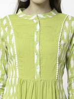 Thumbnail for Myshka Women Green Pure Cotton Printed 3/4 Sleeve Round Casual Tunic