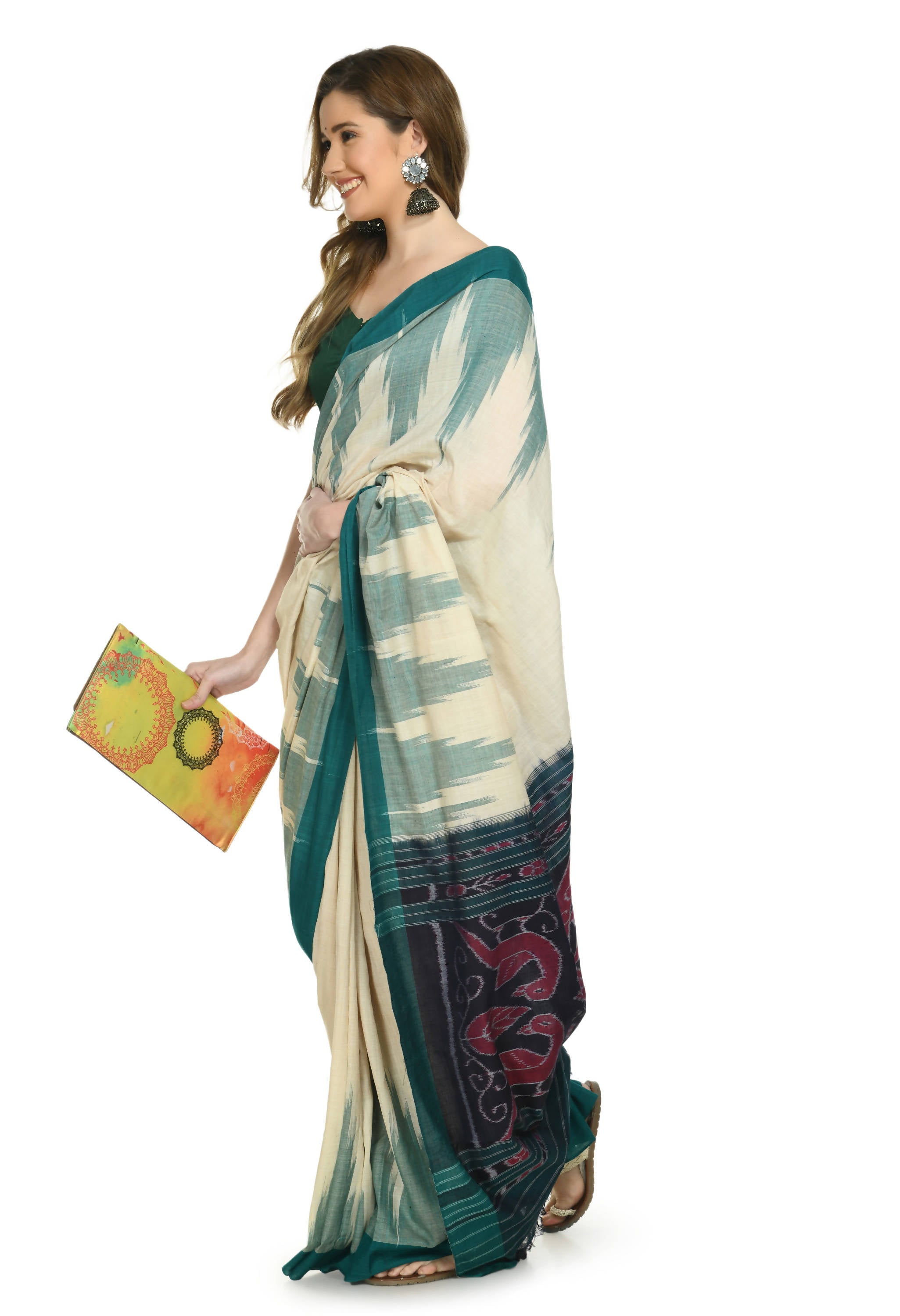 Vamika Sambalpuri Ikat Cotton Kargil Tsrite & Green Saree - Distacart