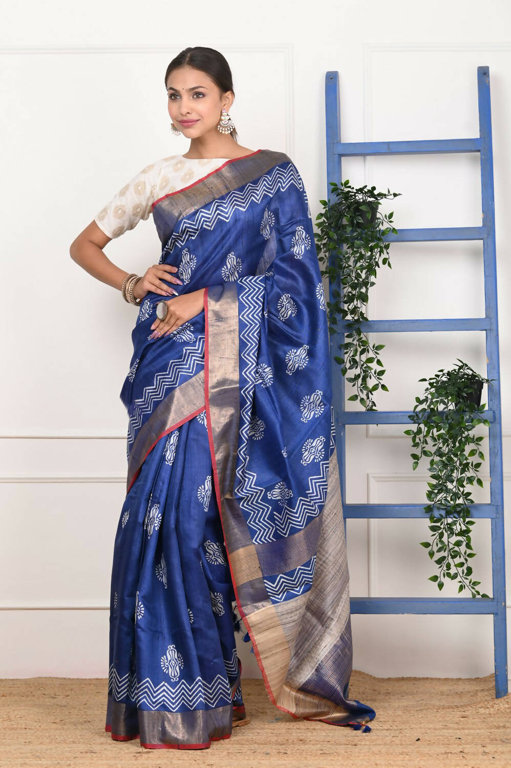 Very Much Indian Handloom Pure Tussar Silk Saree With Floral Prints - Blue - Distacart