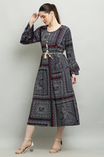 Thumbnail for PAVONINE Navy Blue Color White Printed Kurta For Women - Distacart