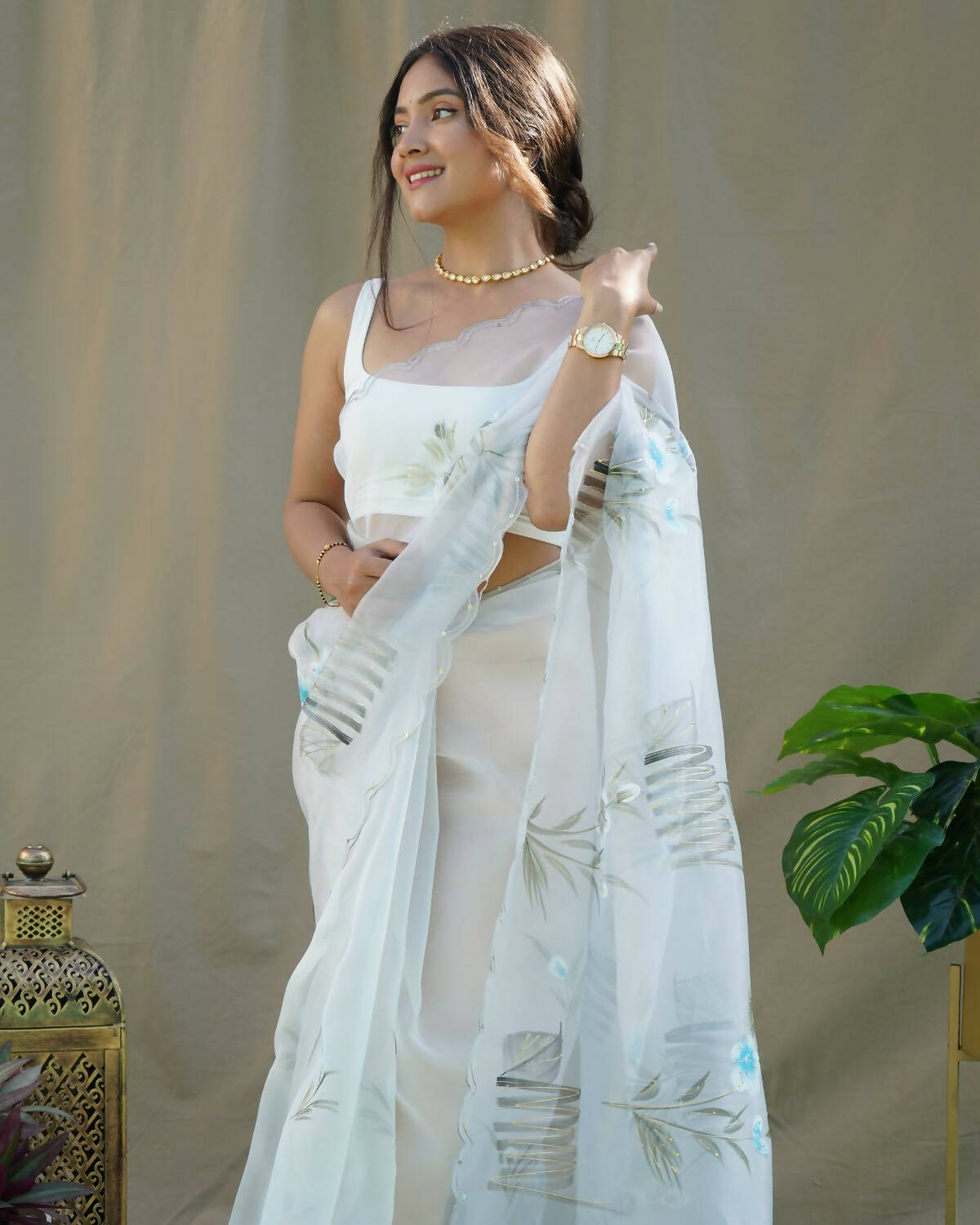 Vamsee Grey Organza Saree - Distacart