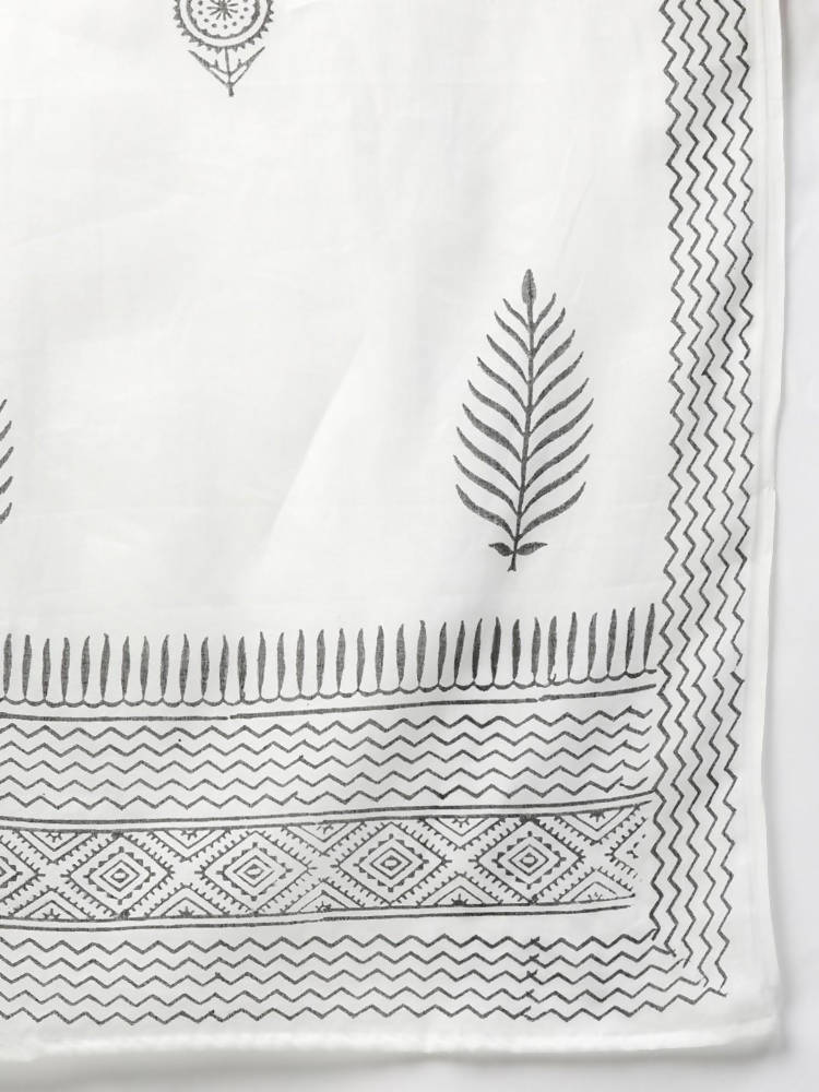 Yufta Women Black & White Yoke Design Thread Work Cotton Kurta with Palazzo & Dupatta