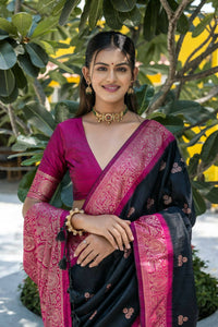 Thumbnail for Vishnu Weaves Women's Black Banarasi Silk Zari Woven Saree with Blouse - Distacart