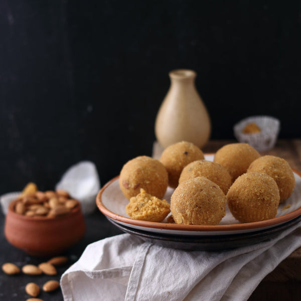 Almond House Besan Laddu