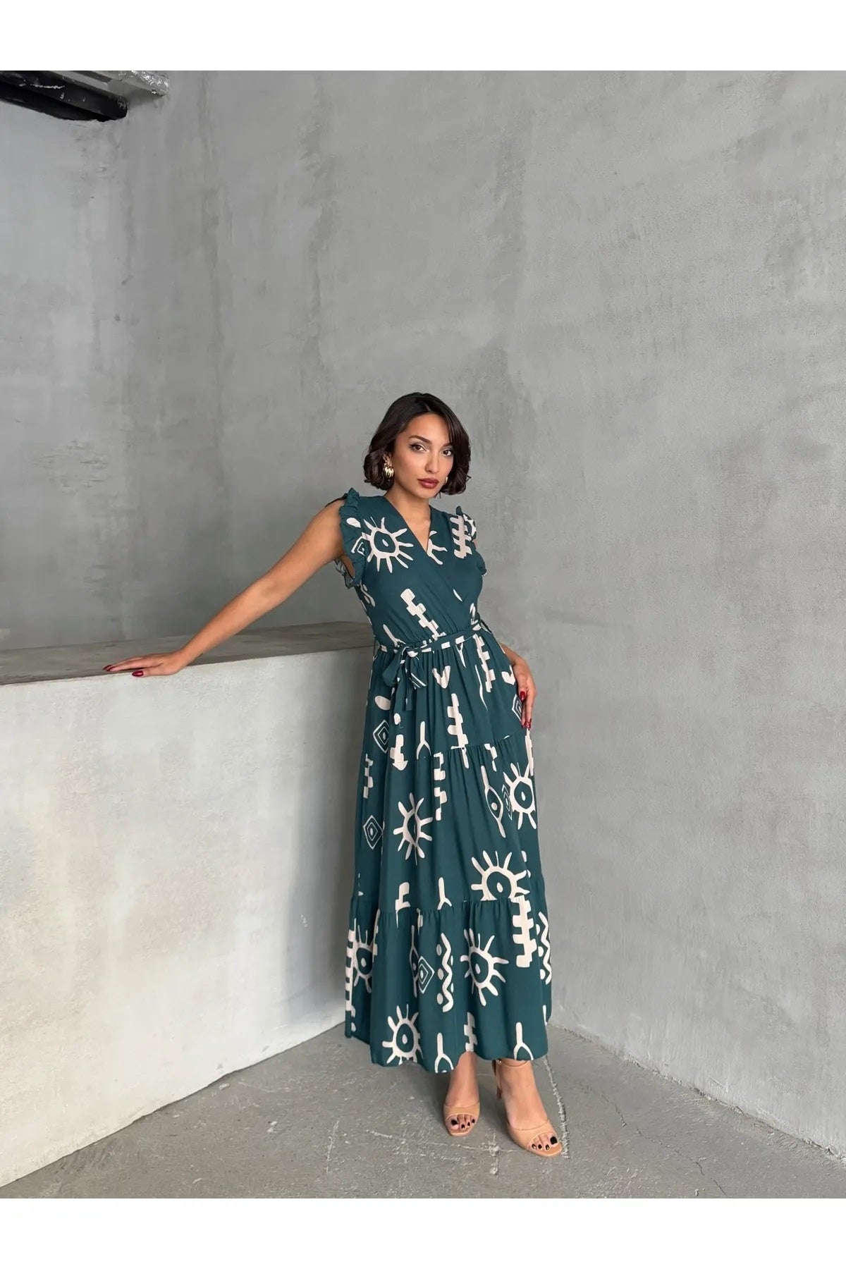 Pimu V-Neck Maxi Dress with Teal-Blue Graphic Print