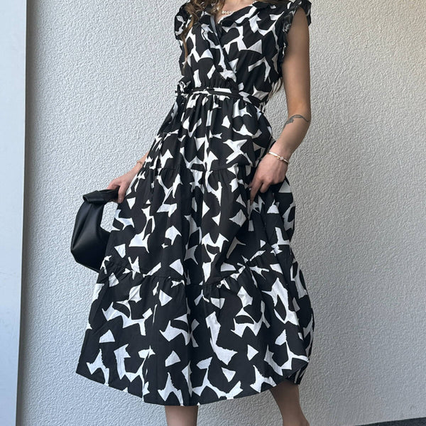 Pimu V-Neck Maxi Dress with Graphic Print-Black