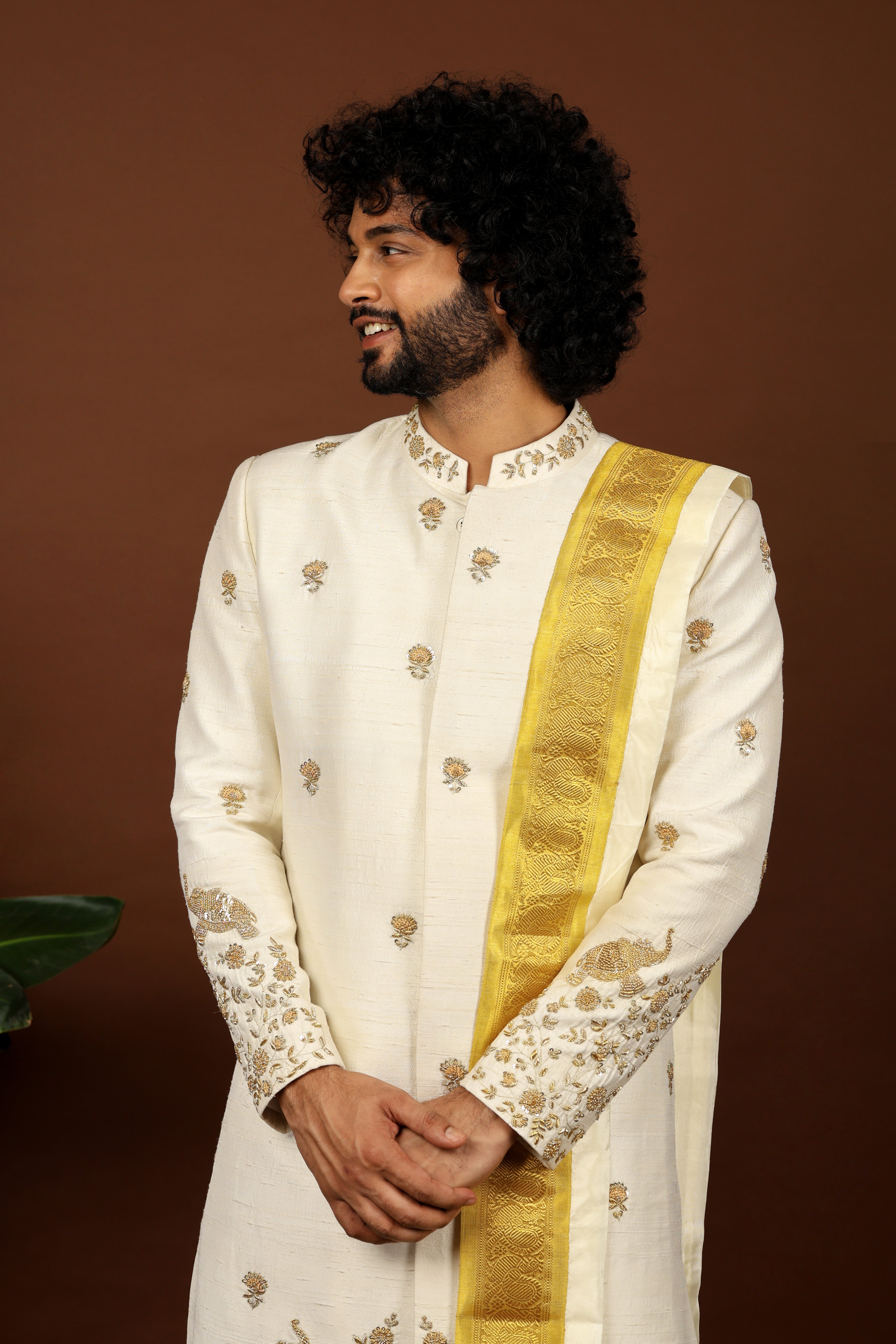 Off White Embroidered Sherwani by Hilo Design