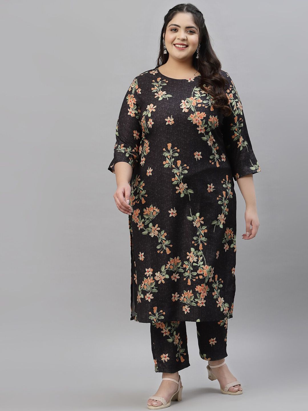 Sztori Plus Size Black Floral Printed Round Neck Straight Kurta with Trousers - Distacart