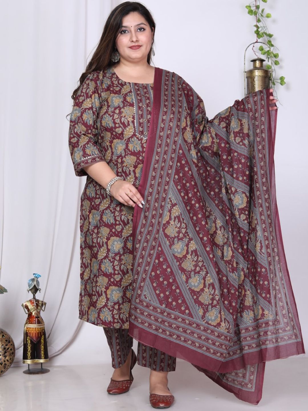 Swasti Floral Printed Regular Sequinned Pure Cotton Kurta with Trousers & Dupatta - Distacart