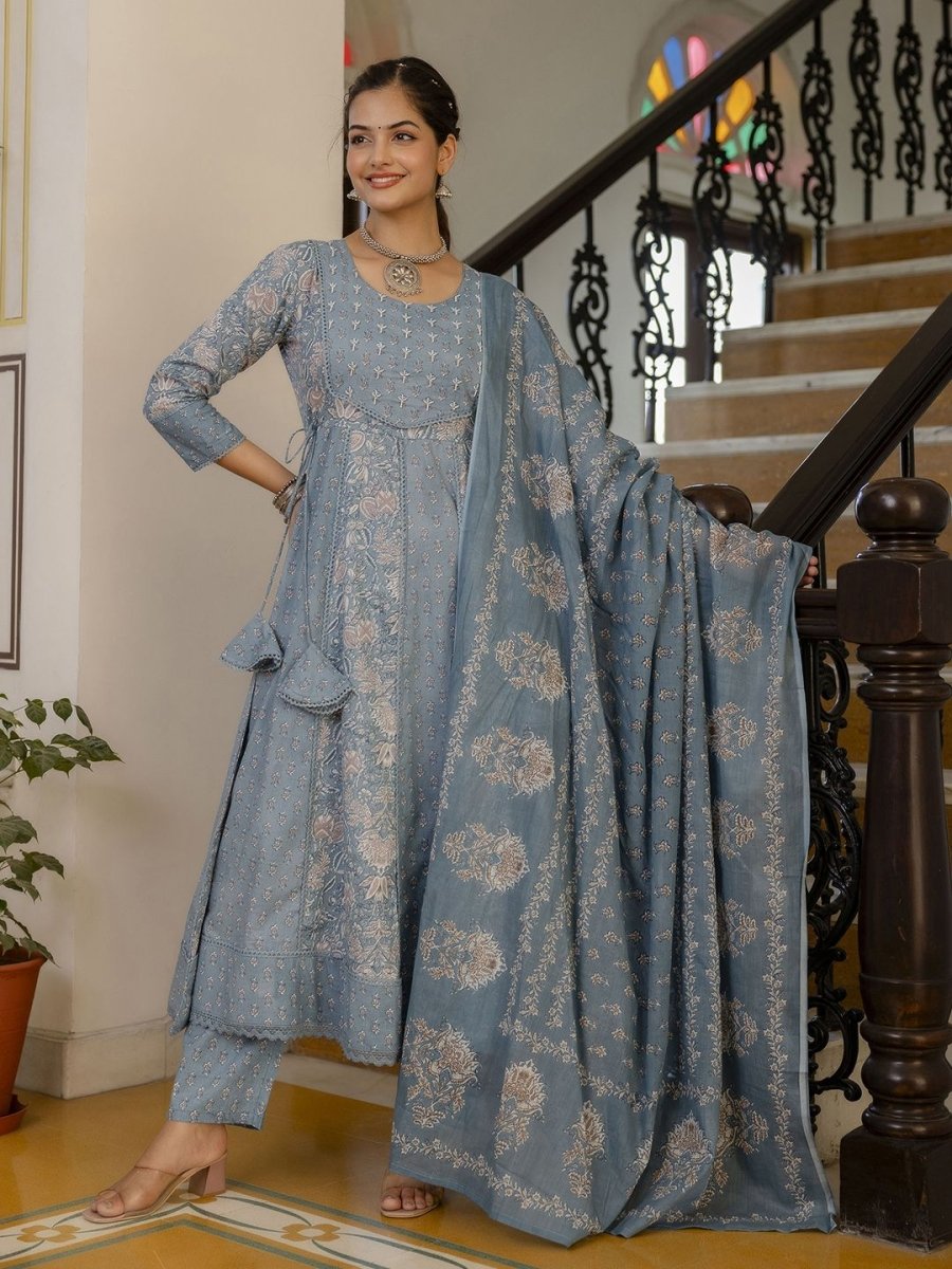 Anouk Women Floral Printed Panelled Beads and Stones Kurta with Trousers & With Dupatta - Distacart