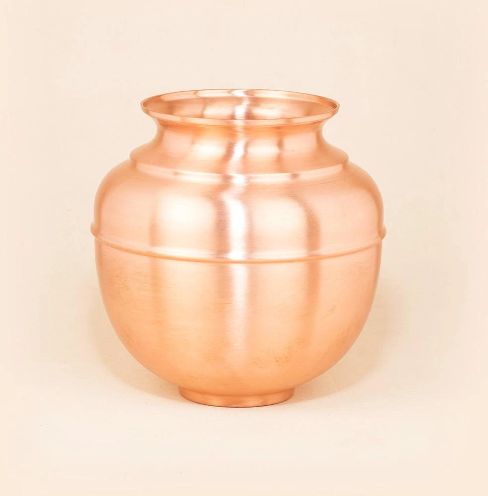 Isha Life Traditional copper water storage pot/matka (Jeevarasam pot). Pure & high quality copper. Good for health. (5 liters)