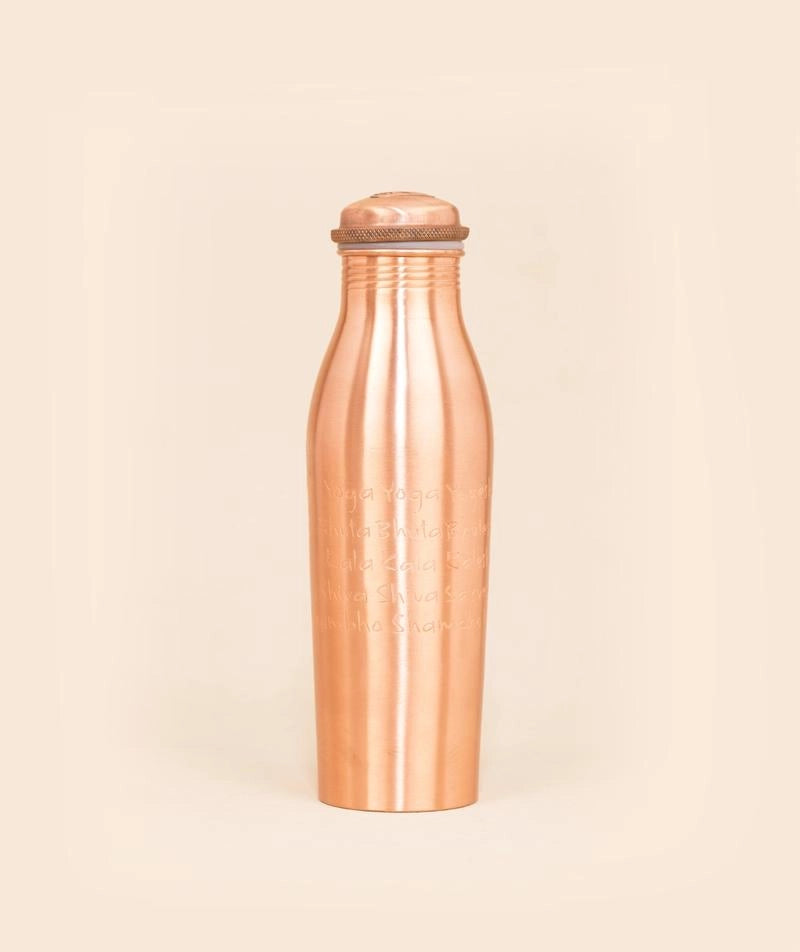 Isha Life Copper Water Bottle Engraved with Yogeshwaraya Chant, 950 ml