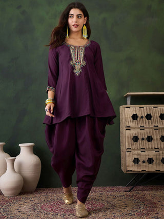 Sangria Embroidered Kurta & Dhoti Pant Kurta Set