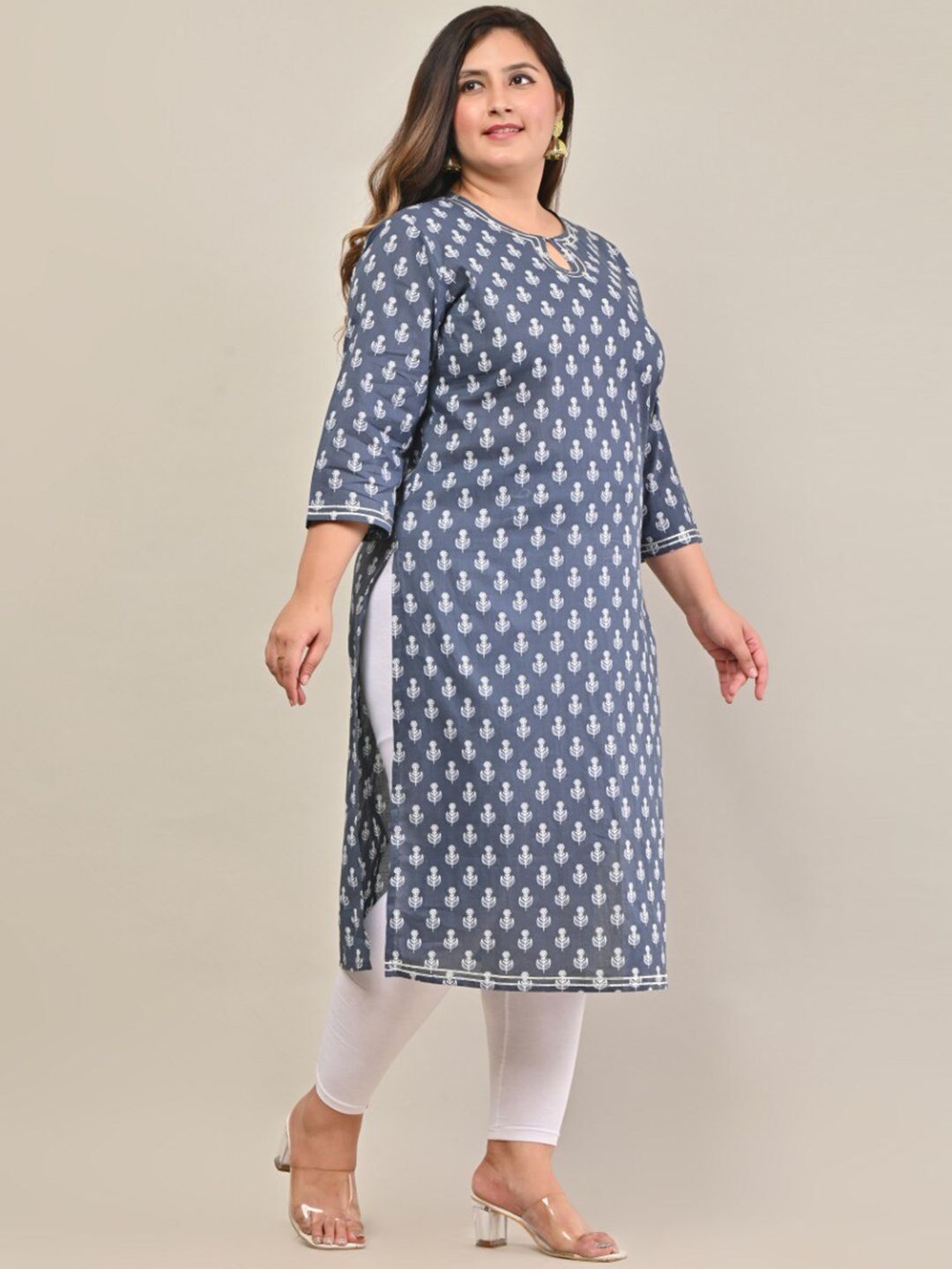 Swasti Plus size Floral Printed Keyhole Neck Cotton Kurta