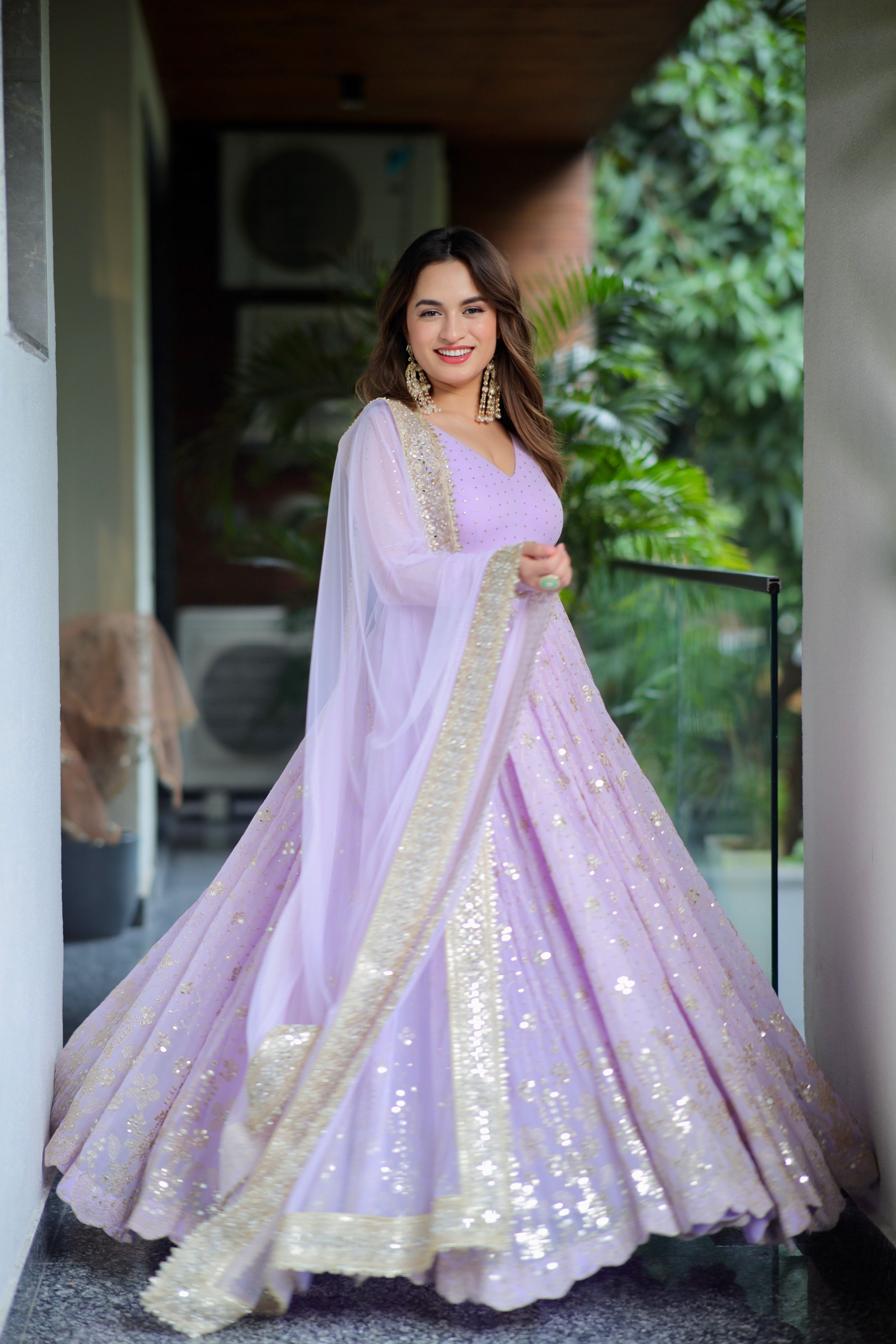 Yash Enterprise Light Purple Fux Bloomimng Silk Embroidery Suit Set
