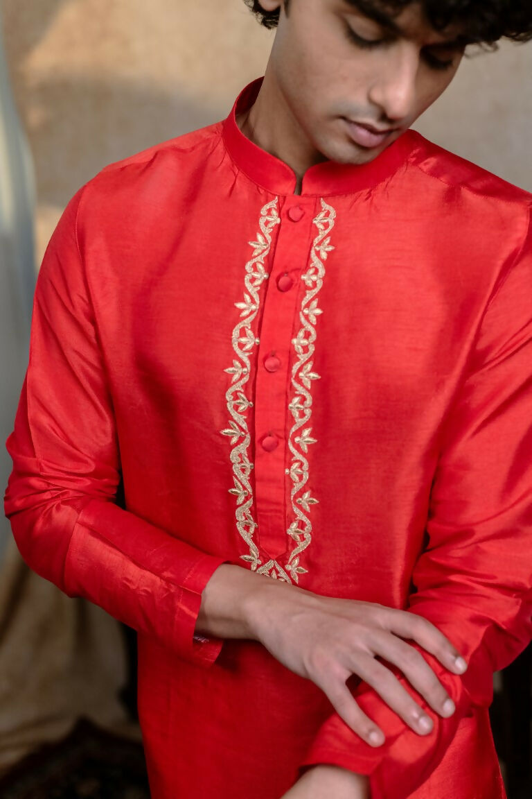 Falling Raw Silk Red Padma Gopala By Hilo Design