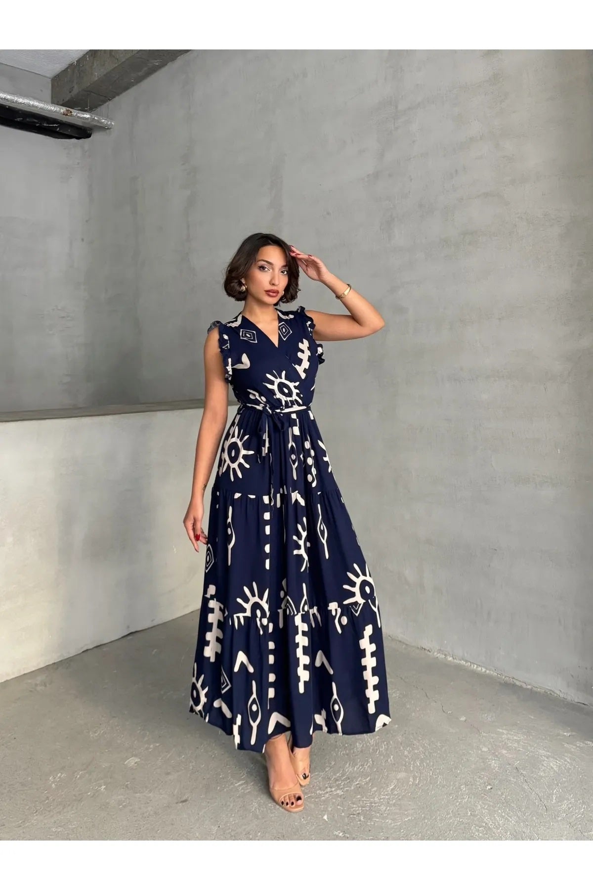 Pimu V-Neck Maxi Dress with Blue Graphic Print - Distacart