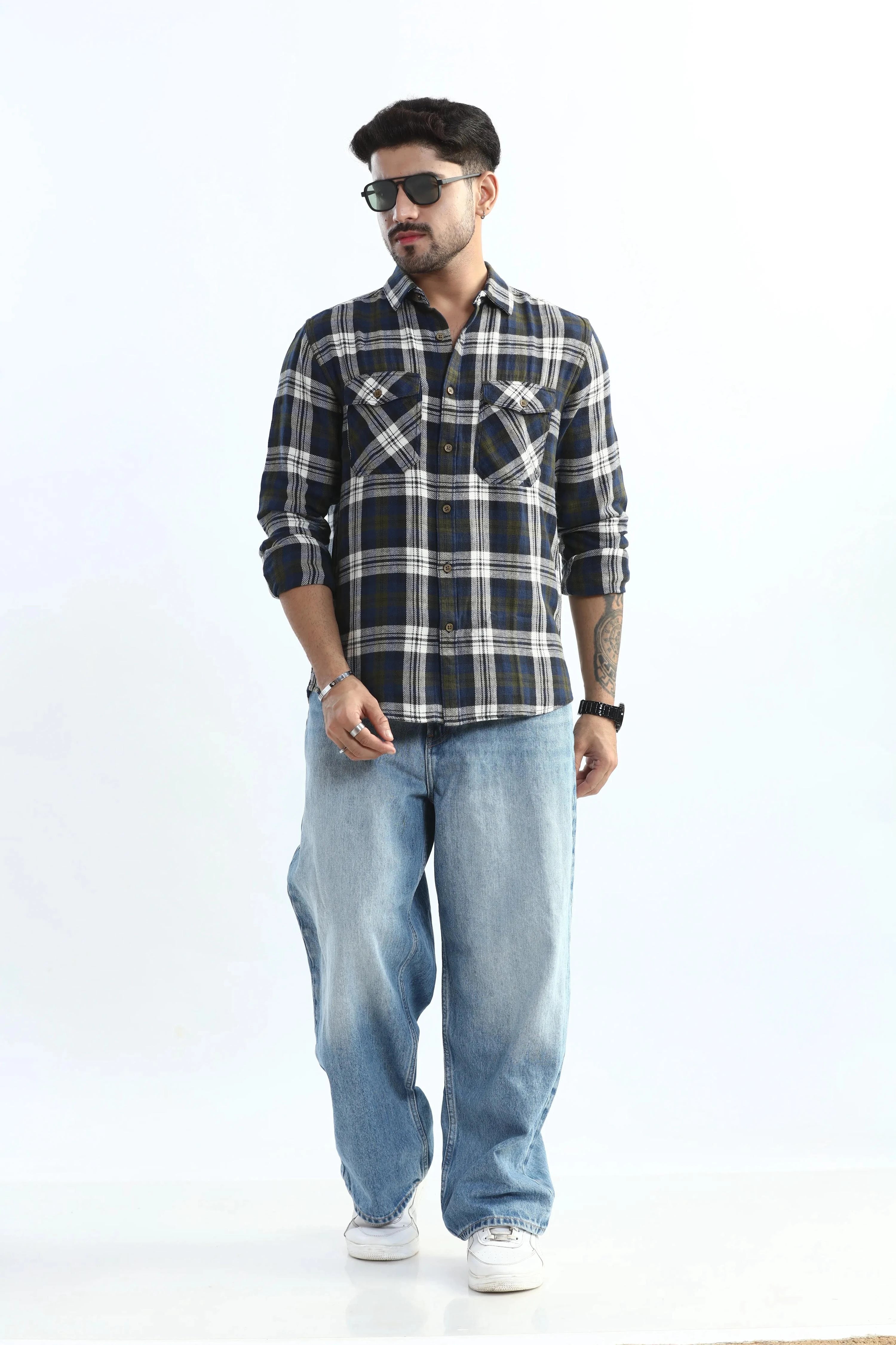 Xkind Men's Navy Blue Textured Checks Regular Fit Shirt