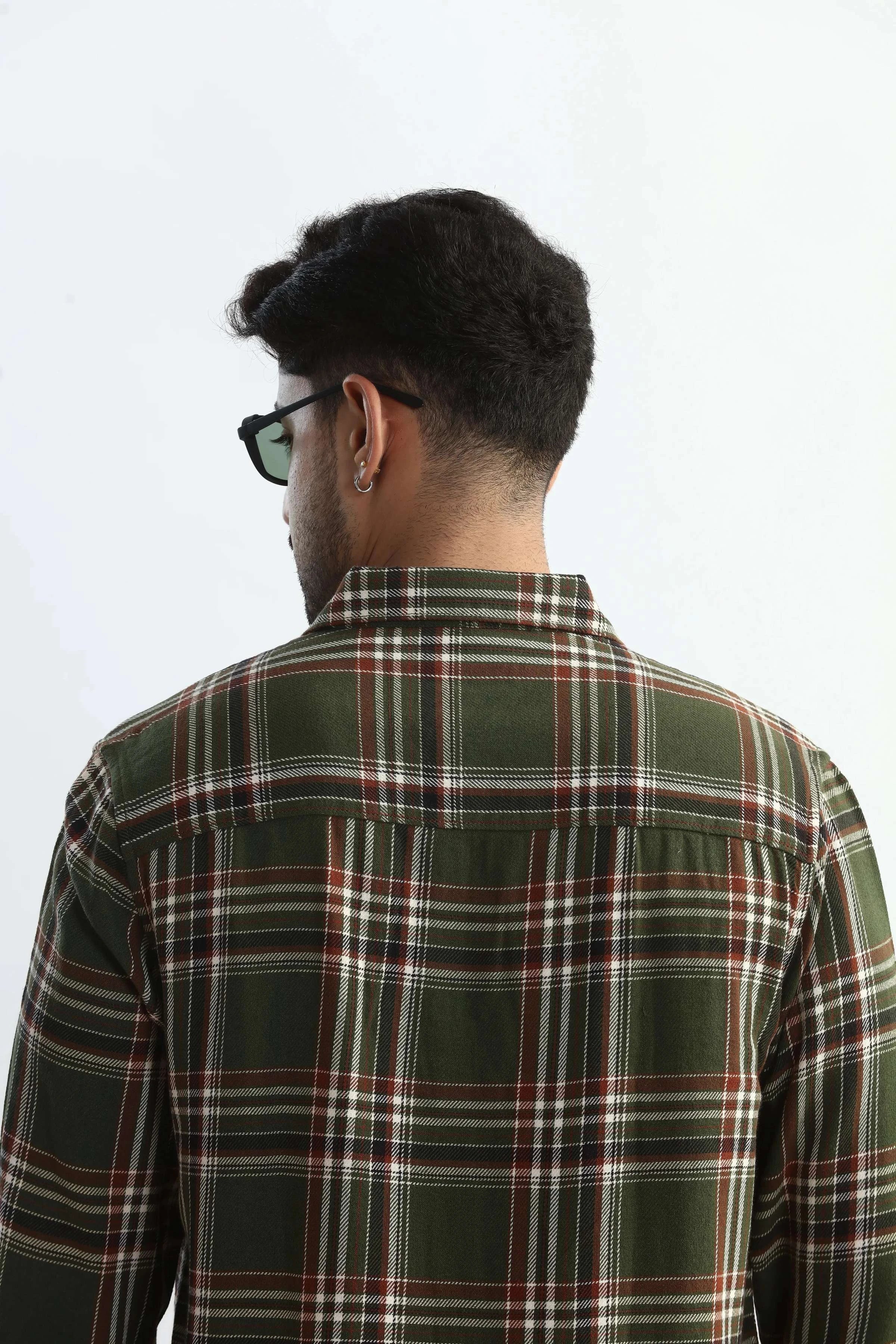 Xkind Mens'S Olive Green Textured Checks Regular Fit Shirt