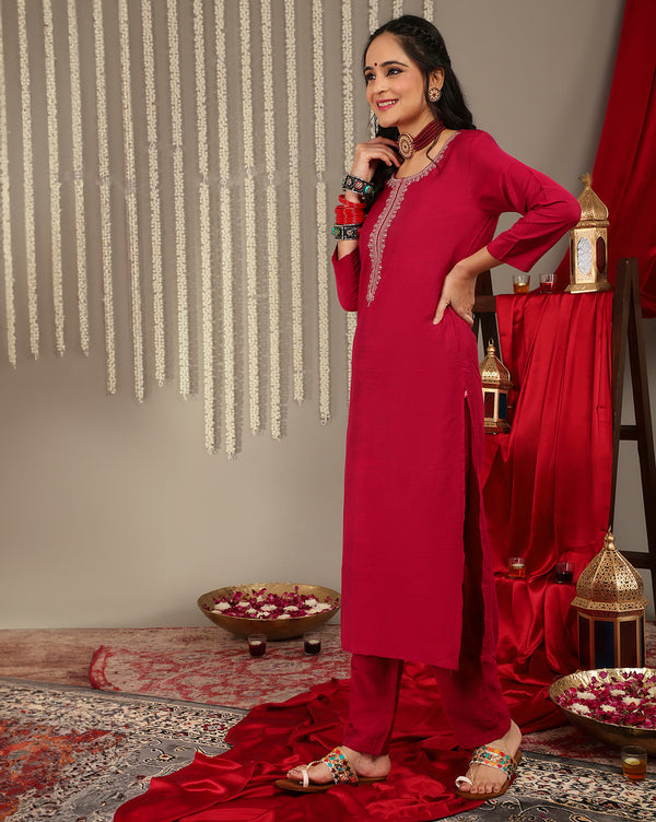 Varanga Magenta Embroidered Kurta Paired With Straight Trouser And Digital Floral Printed Dupatta - Distacart