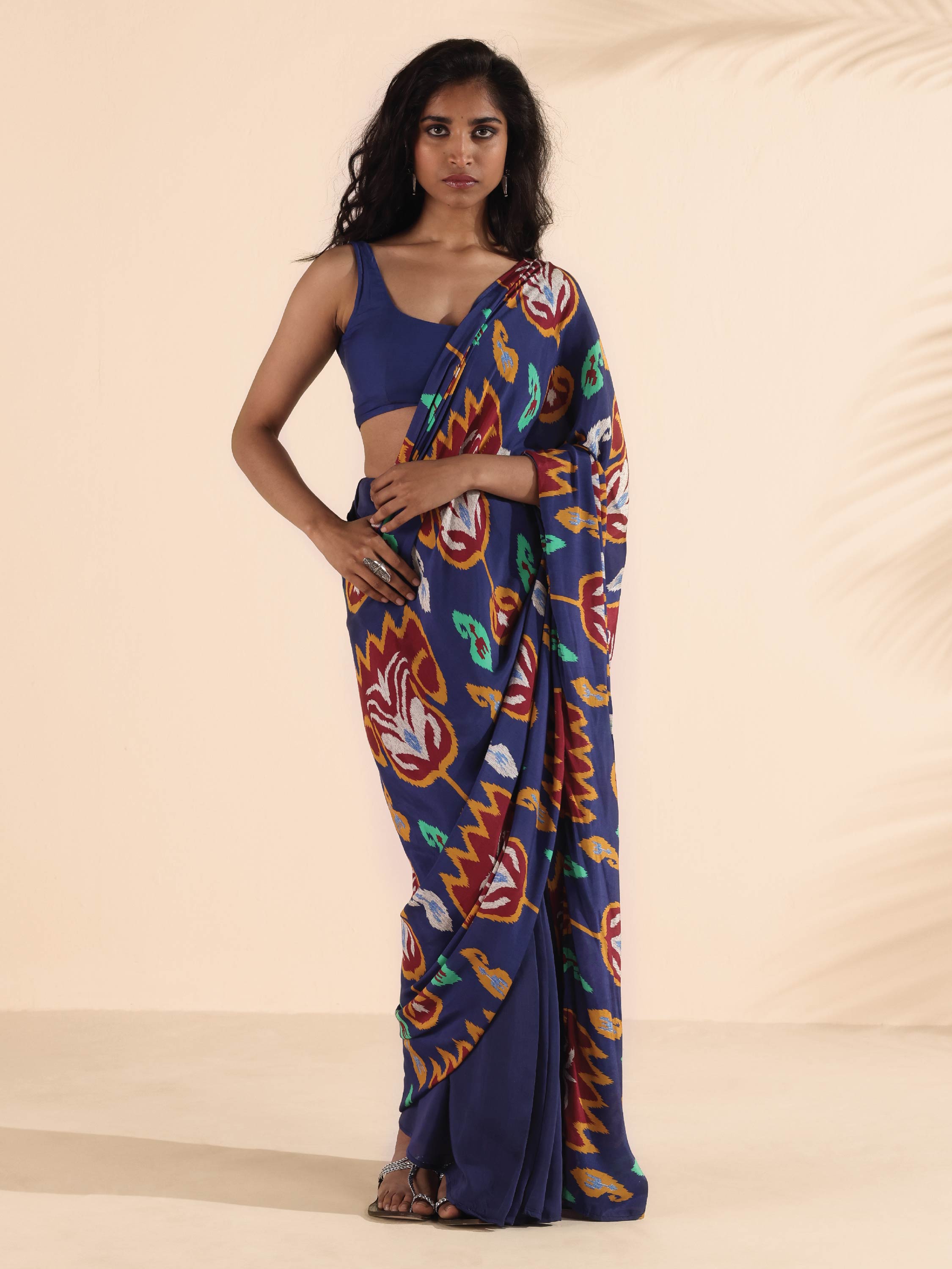 trueBrowns Purple Muslin Ikat Saree - Distacart