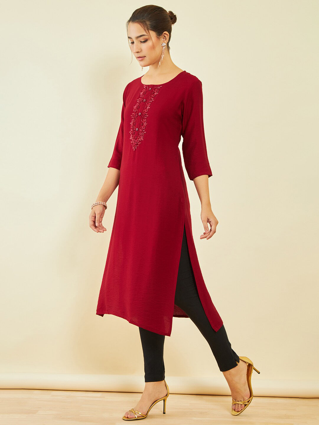 Soch Geometric Embroidered Keyhole Neck Thread Work Kurta - Distacart