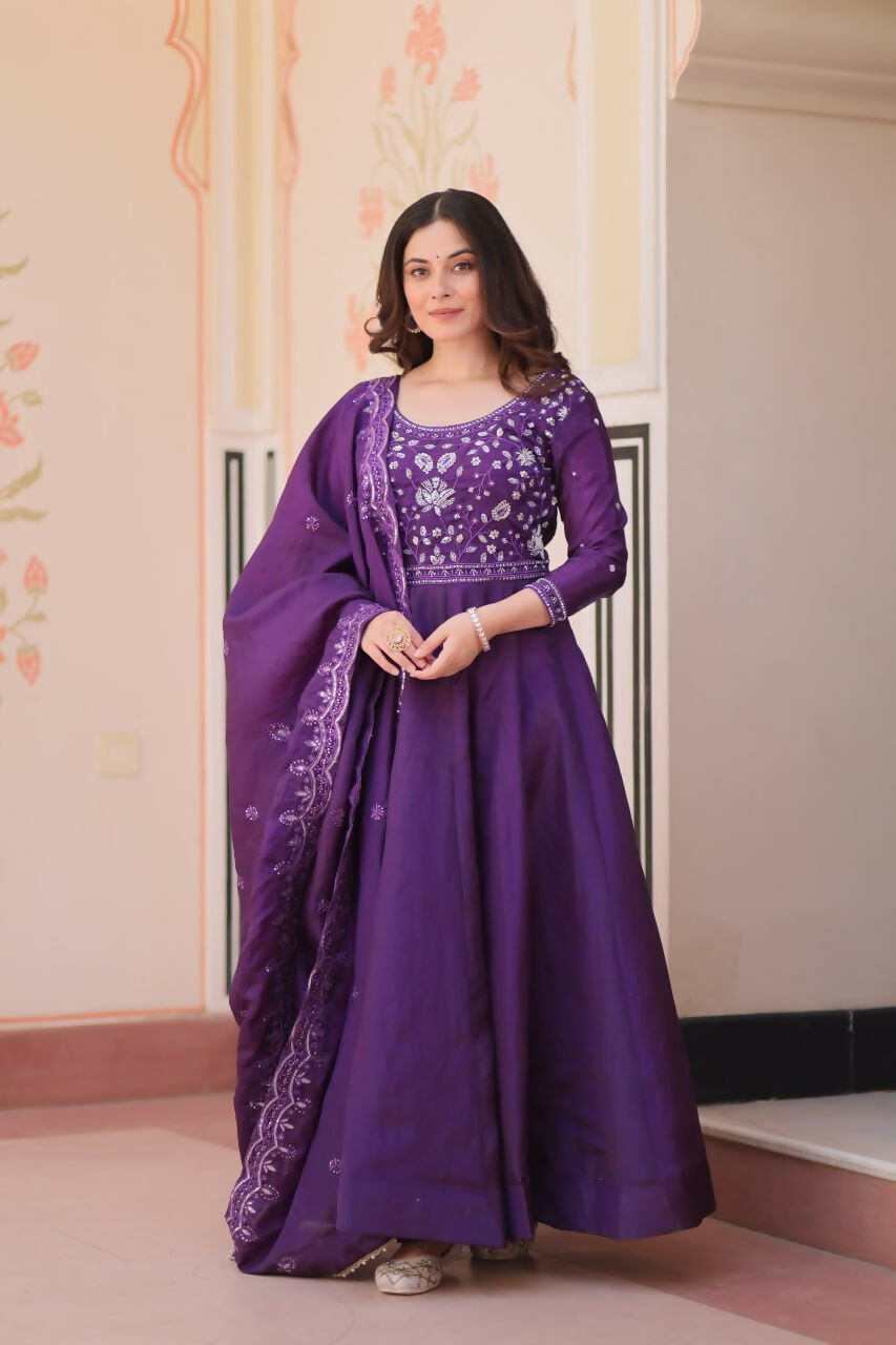 Teeya Creation Womens New Simple Gold Crush With Beads Embroidery-Work Gown Set - Dista