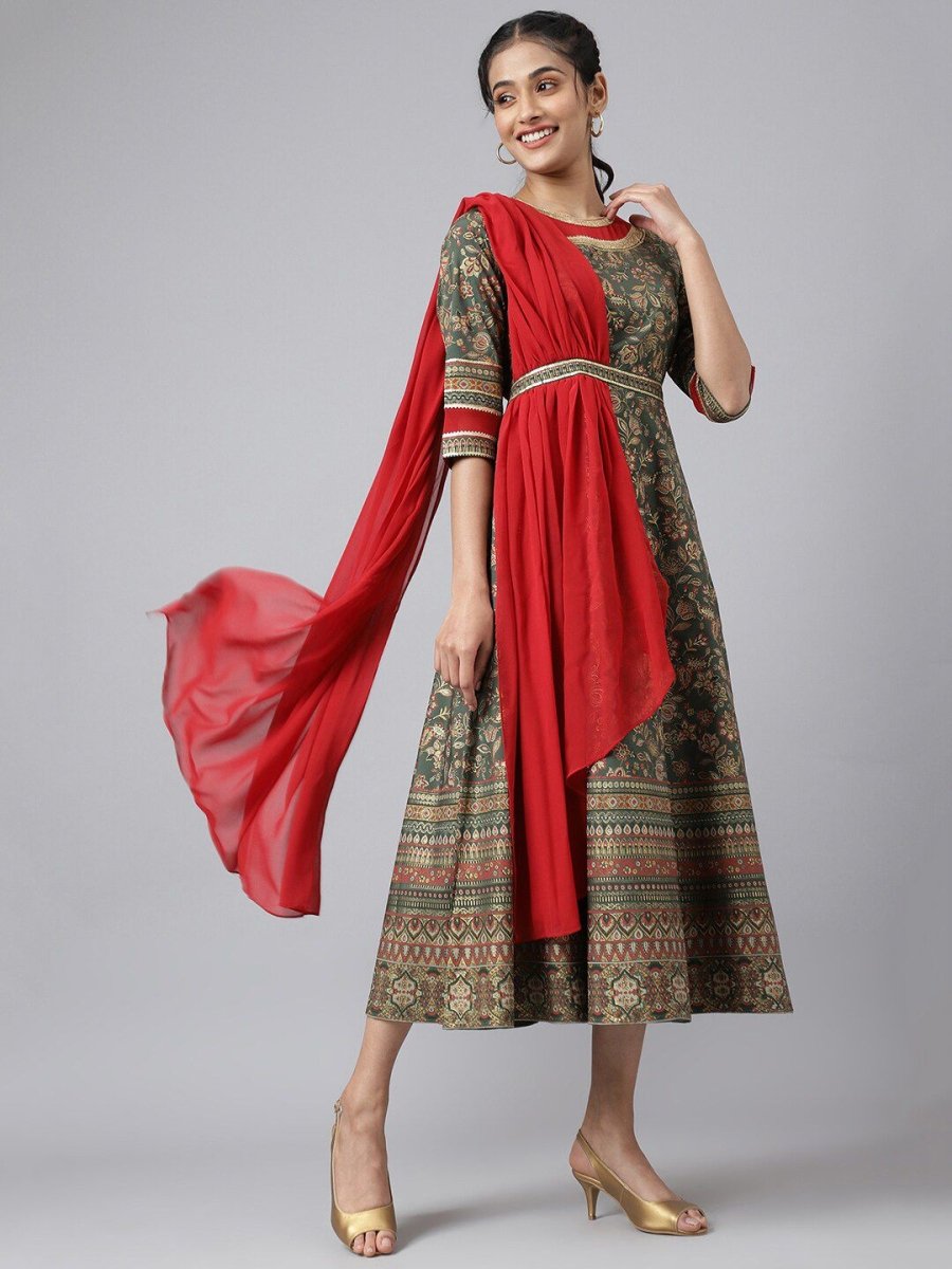 AURELIA Women Green & Red Ethnic Motifs Midi Dress With Dupatta
