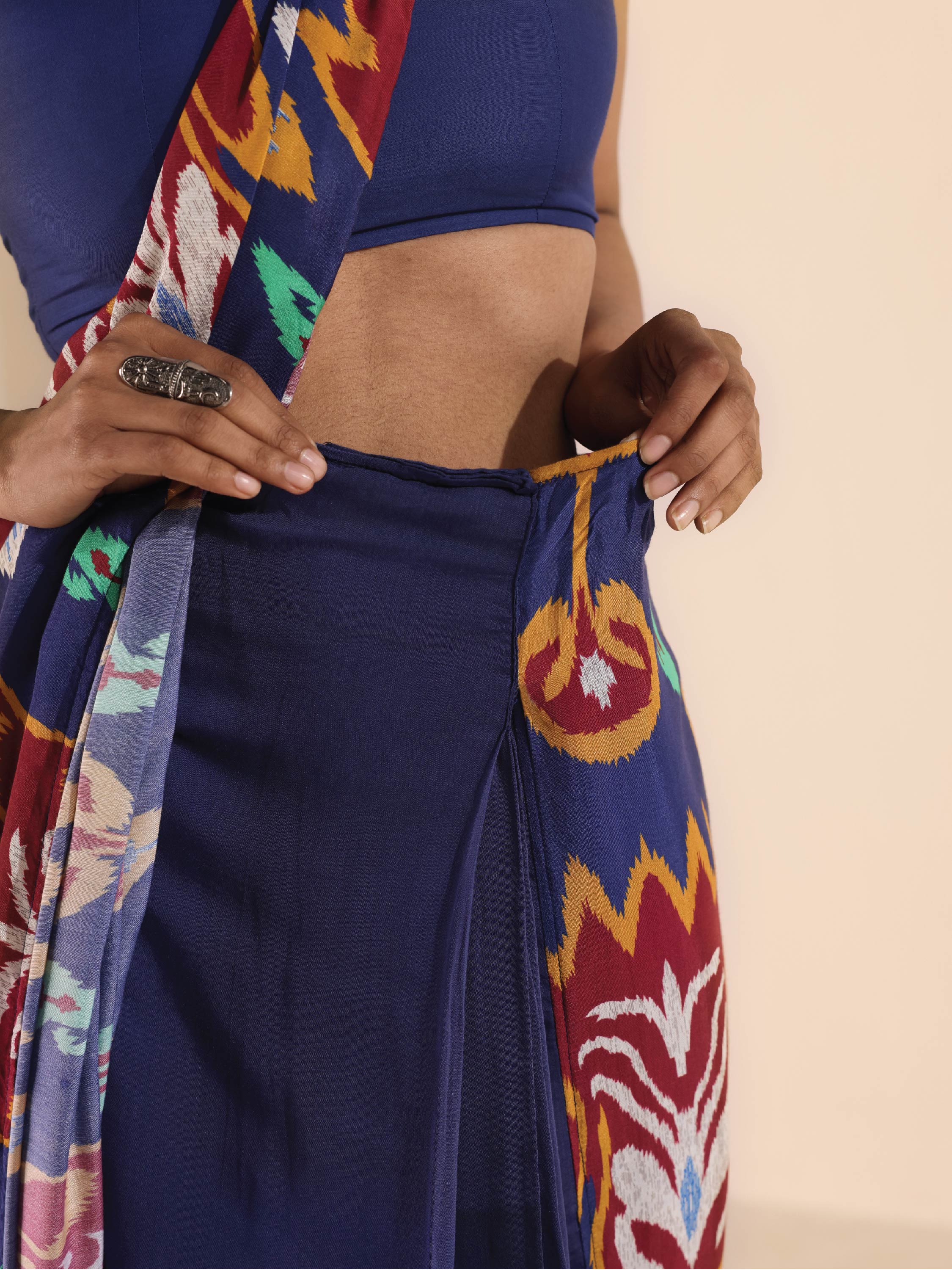 trueBrowns Purple Muslin Ikat Ready to Wear Saree - Distacart