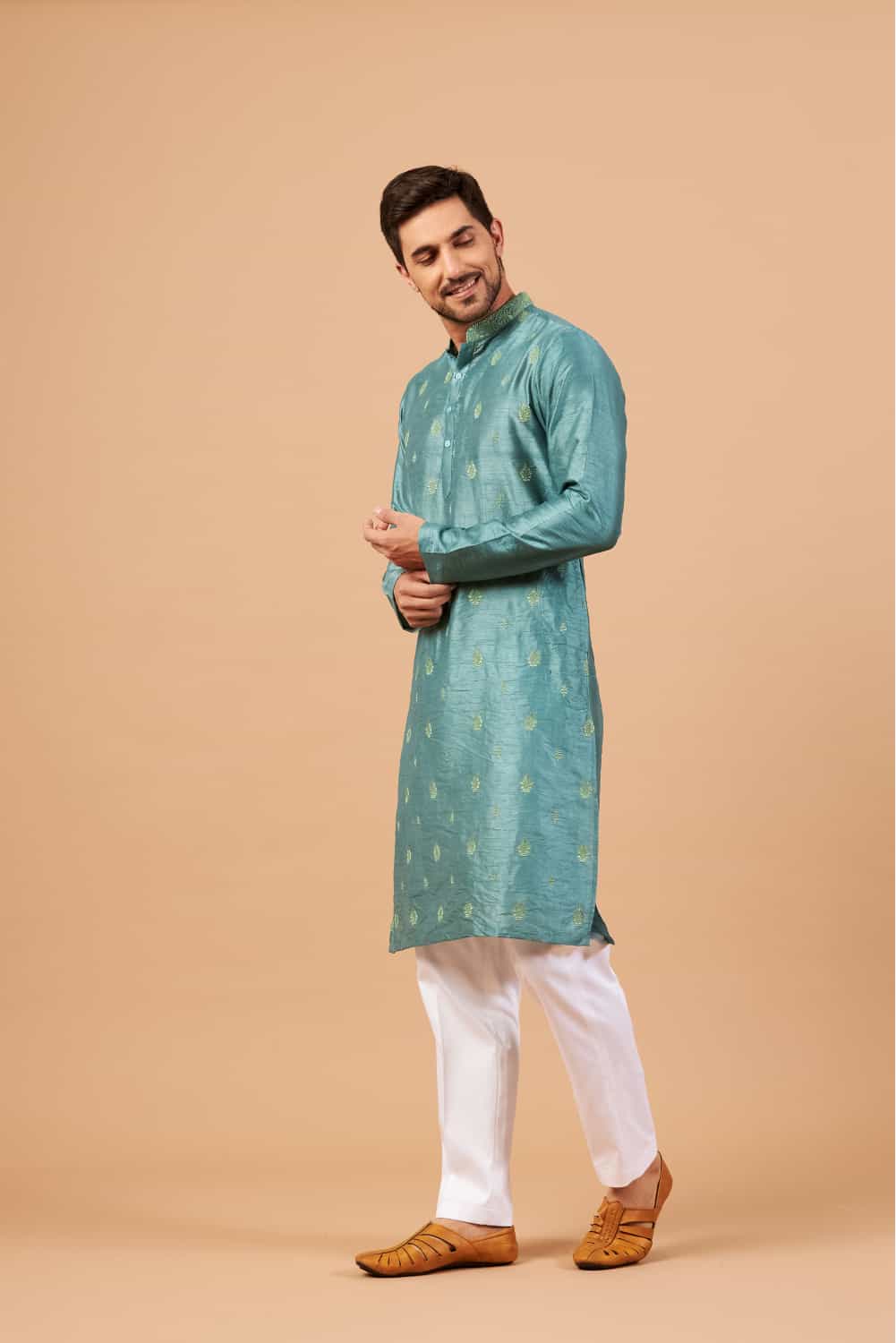 Greafy Two Motif Embroidered Green Kurta by Hilo Design - Distacart