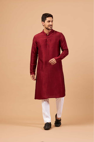 Maroon Plain Kurta by Hilo Design - Distacart