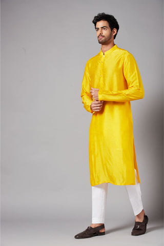 Yellow Plain Kurta by Hilo Design - Distacart