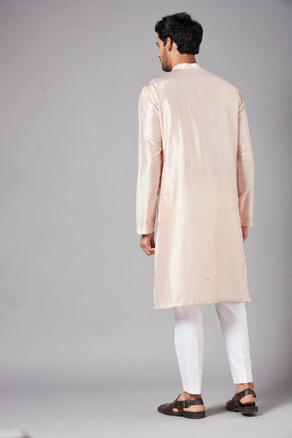 Rooyi Position Mirror Work Kurta by Hilo Design - Distacart