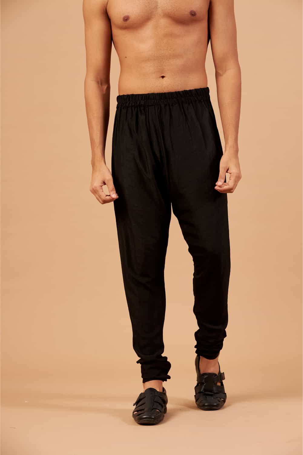 Black Stretch Chudi Pant by Hilo Design - Distacart