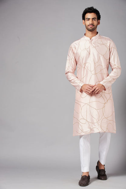 Ilaria Gold Zari Abstract Embroidered Peach Kurta by Hilo Design - Distacart