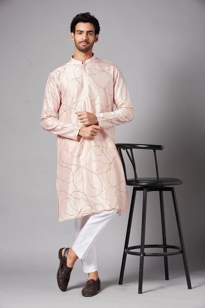 Ilaria Gold Zari Abstract Embroidered Peach Kurta by Hilo Design - Distacart