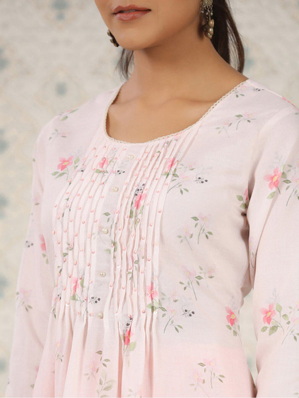 Ode by House of Pataudi Floral Printed Pleated Kurta & Trousers With Dupatta - Distacart