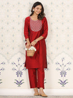 Thumbnail for Ode by House of Pataudi Floral Embroidered Yoke Sequined Straight Kurta with Trousers - Distacart