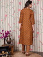 Thumbnail for Ode by House of Pataudi Floral Printed Angrakha Pure Cotton Kurta with Trousers - Distacart