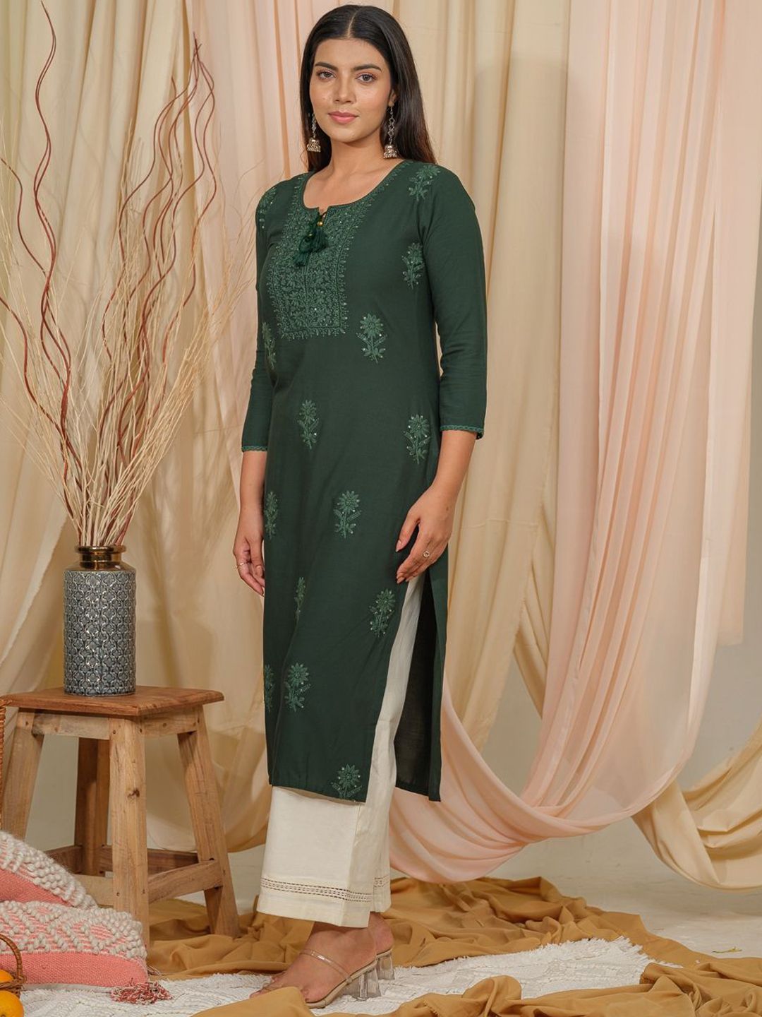 Ode by House of Pataudi Floral Embroidered Tie-Up Neck Straight Kurta - Distacart