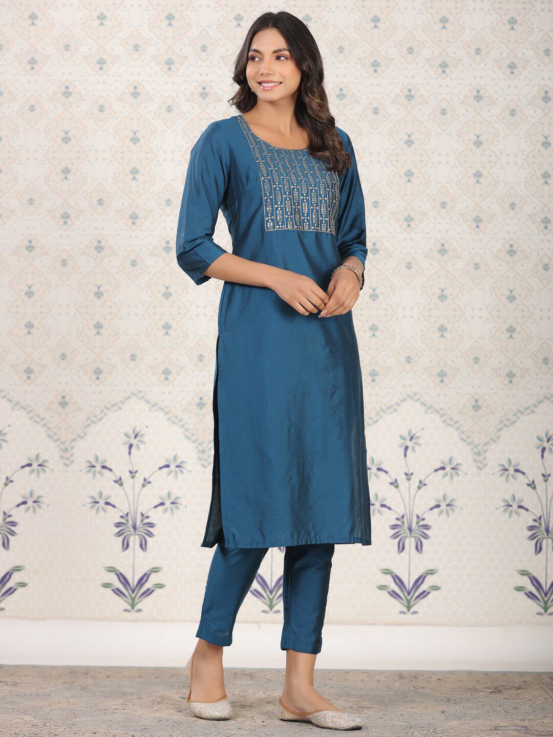 Ode by House of Pataudi Blue Round Neck Embroidered Straight Kurta With Trouser - Distacart