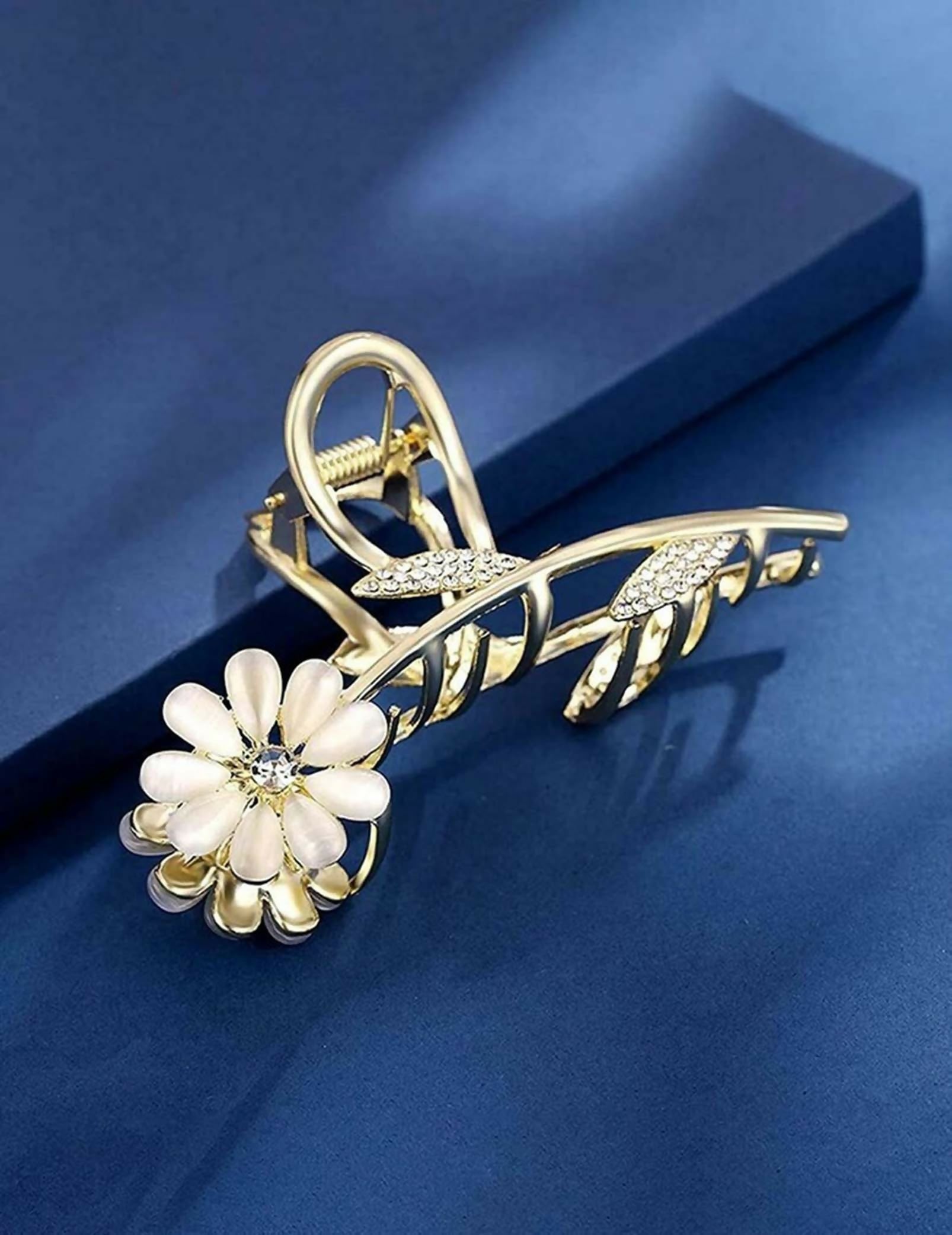 Joban Fashion White Metal Butterfly Hair Claw Clips For Women
