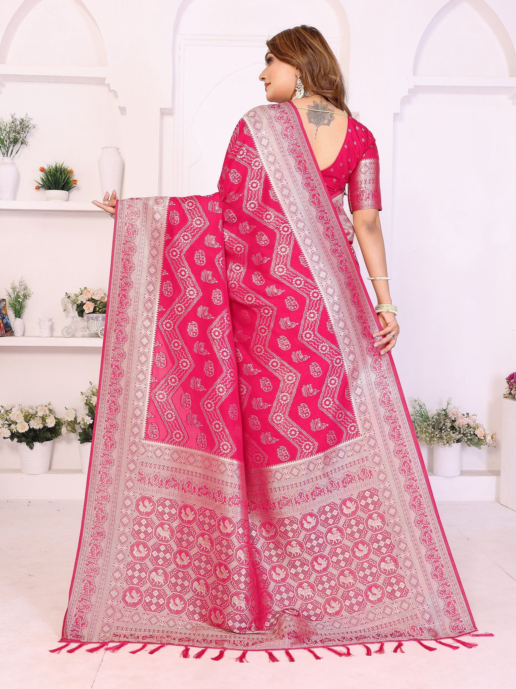 Anaita Premium Georgette Silk Saree - Distacart